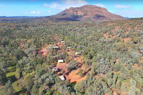 Wilpena Pound Resort - Kawana Tourism 5