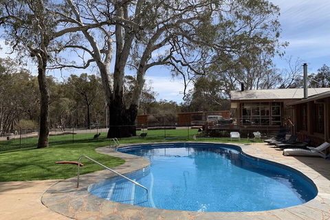 Wilpena Pound Resort - Kawana Tourism 6