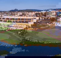 Best Western City Sands - Wollongong Golf Club - Kawana Tourism