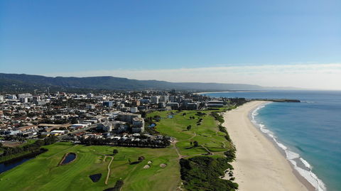 Best Western City Sands - Wollongong Golf Club - Kawana Tourism 2