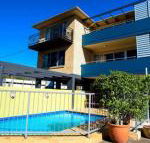 Caribbean Motel - Kawana Tourism