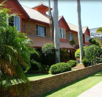 Royal Palms Motor Inn - Kawana Tourism