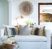 Empire Spa Retreat - Kawana Tourism