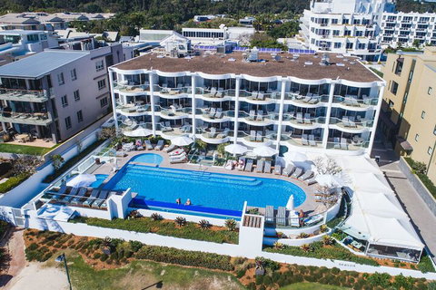 Tingirana Noosa - Kawana Tourism 1