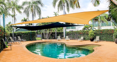 Cable Beachside Villas - Kawana Tourism 2
