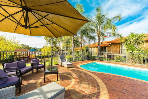 Hume Country Motor Inn - Kawana Tourism 3