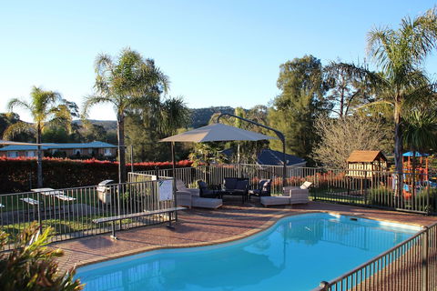 Hume Country Motor Inn - Kawana Tourism 2