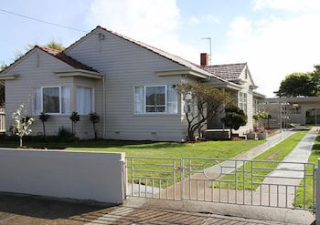 Barclay Motor Inn - Kawana Tourism 0