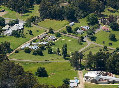 Port Arthur Motor Inn - Kawana Tourism 2