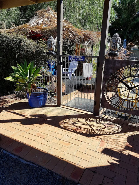 Bidgee Motor Inn - Kawana Tourism 3