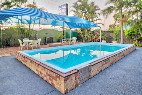 Blue Shades Motel - Kawana Tourism 6