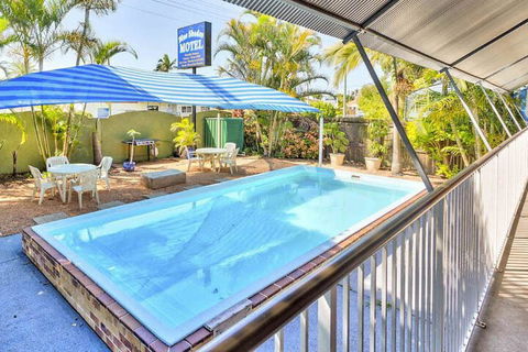 Blue Shades Motel - Kawana Tourism 2