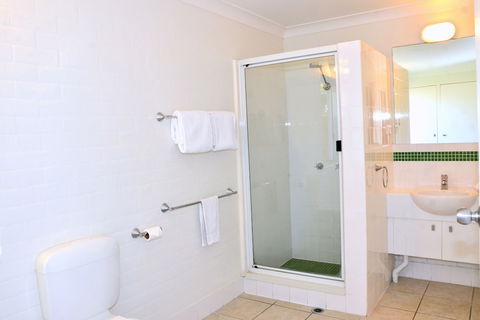 Arlia Sands Apartments - Kawana Tourism 2