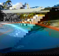 Tree Top Walk Motel - Kawana Tourism