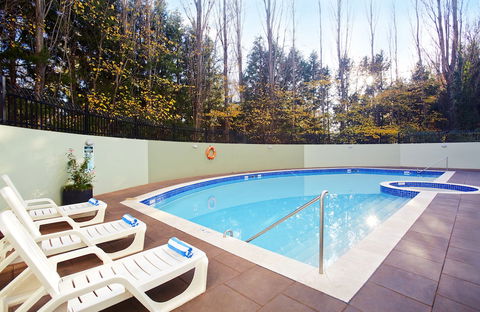 Crowne Plaza Canberra, An IHG Hotel - Kawana Tourism 1