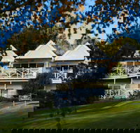 Lake House Daylesford - Kawana Tourism