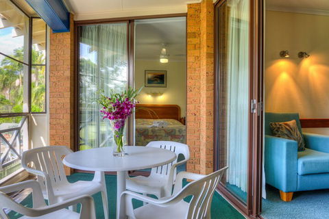 Vacation Village - Kawana Tourism 4