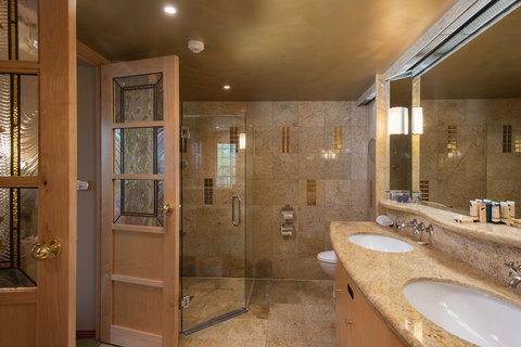 Country Club Tasmania - Kawana Tourism 3