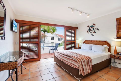 Noosa International Resort - Kawana Tourism 6