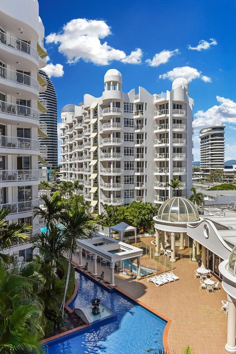 Phoenician Resort - Kawana Tourism 4