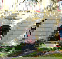 Toorak Manor - Kawana Tourism