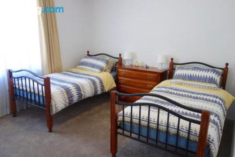 Kingston Terrace Apartments - Kawana Tourism 2