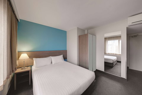 Travelodge Hotel Hobart - Kawana Tourism 3