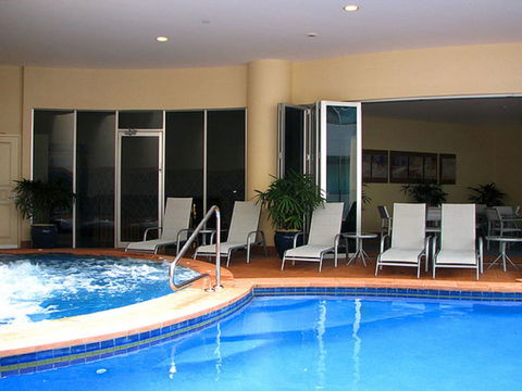 Macarthur Chambers - Kawana Tourism 1