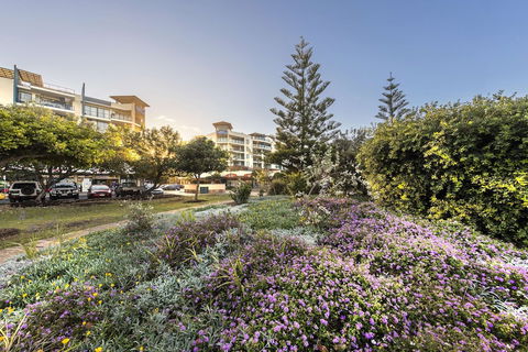Oaks Sunshine Coast Seaforth Resort - Kawana Tourism 1