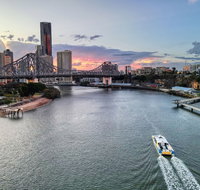 Central Brunswick Apartment Hotel - Kawana Tourism