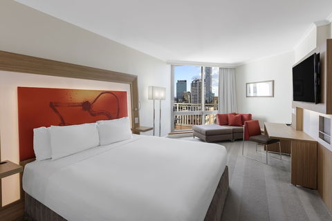 Amora Hotel Brisbane - Kawana Tourism 3
