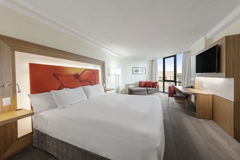 Amora Hotel Brisbane - Kawana Tourism 5