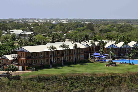 Moonlight Bay Suites - Kawana Tourism 2