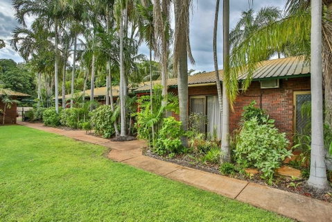 Bayside Holiday Apartments - Kawana Tourism 3