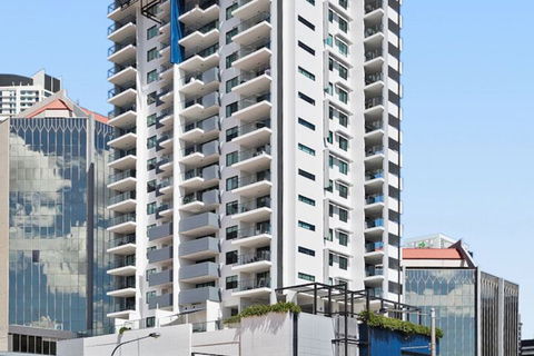 Republic Apartments - Kawana Tourism 1