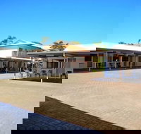 Cascade Motel In Townsville - Kawana Tourism