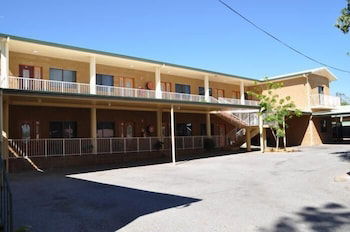 Townview Motel - Kawana Tourism 1