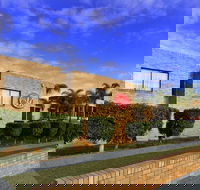 Metro Inn Ryde - Kawana Tourism