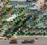 Palms City Resort - Kawana Tourism