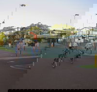 Amalfi Resort - Kawana Tourism