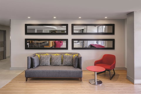 Travelodge Hotel Manly Warringah Sydney - Kawana Tourism 4