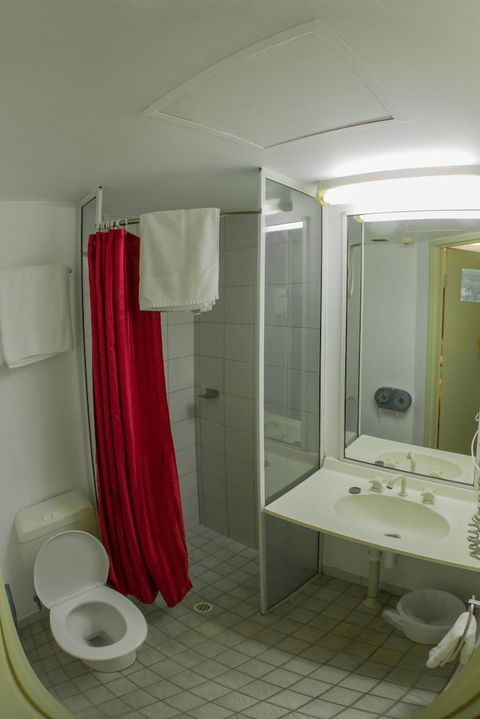 Value Inn - Kawana Tourism 5