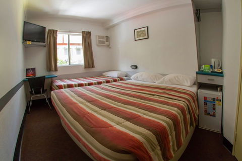 Value Inn - Kawana Tourism 6