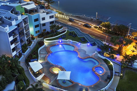 BreakFree Grand Pacific Resort - Kawana Tourism 0