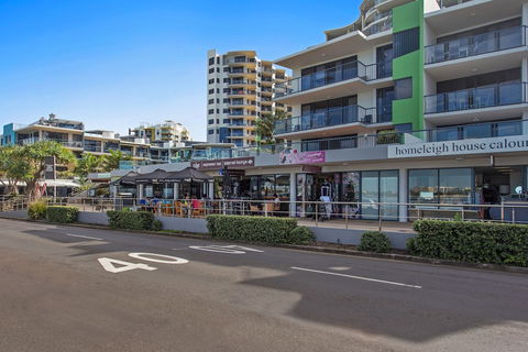BreakFree Grand Pacific Resort - Kawana Tourism 2