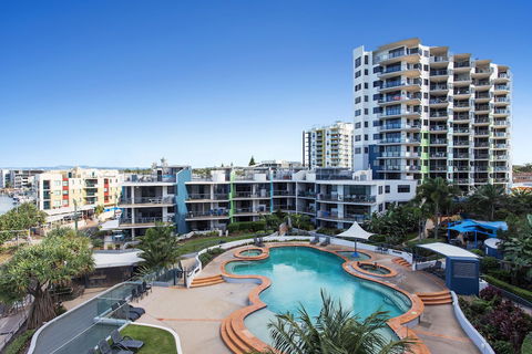 BreakFree Grand Pacific Resort - Kawana Tourism 6