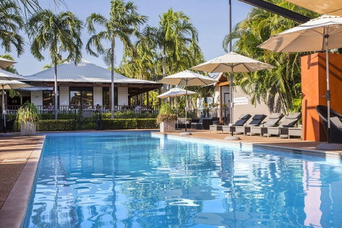 The Pearle Of Cable Beach - Kawana Tourism 3