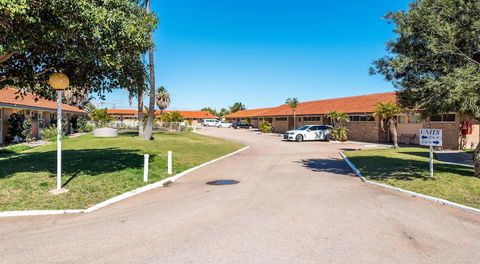 Hospitality Carnarvon, SureStay Collection By Best Western - Kawana Tourism 0