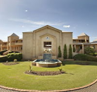 Abbey Beach Resort - Kawana Tourism