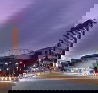 Travelodge Hotel Melbourne Docklands - Kawana Tourism